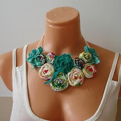Green Tone Rosette Statement Necklace, Rolled..