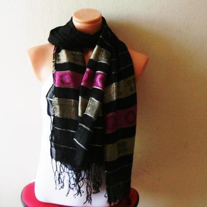 ! Black Pareo-scarf